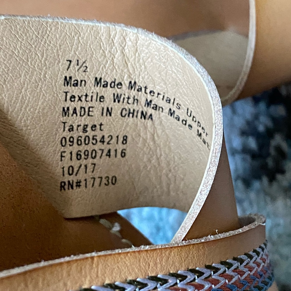 Universal Threads Goods Co. Sandals - Picture 4 of 7